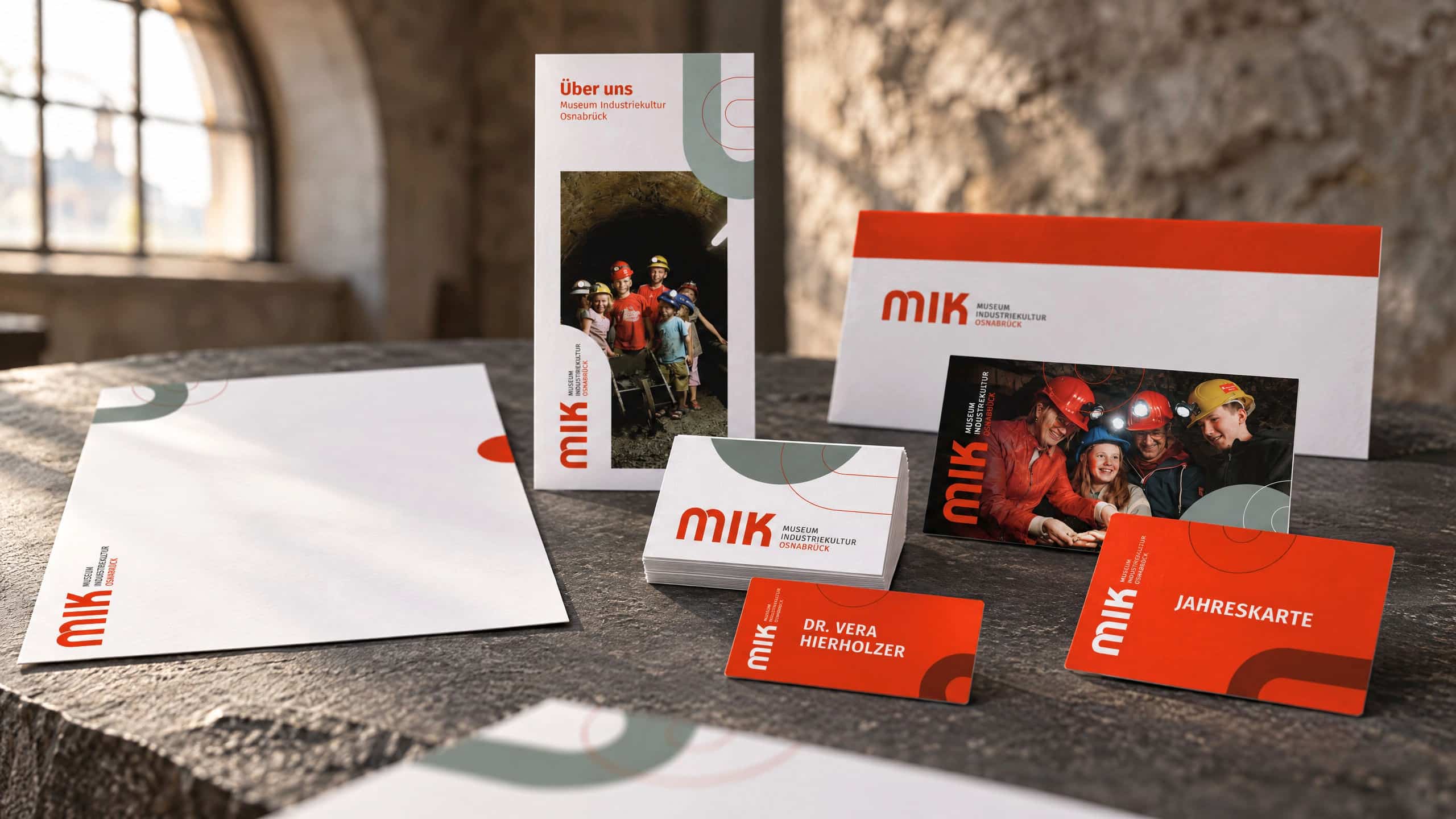 Markenrelaunch MIK 1 MIK Branding 00 Hero Stillleben
